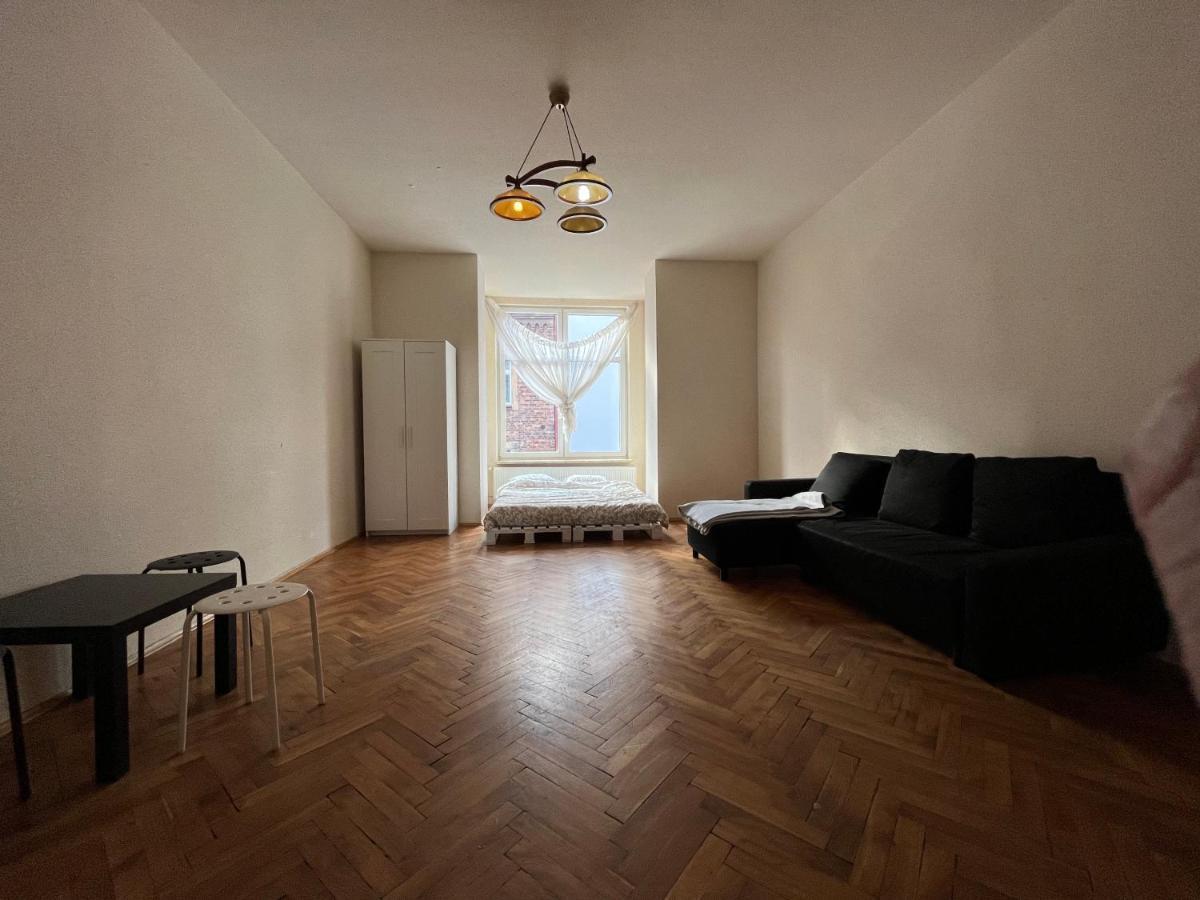 Spacious Apartment Krakow Exterior photo